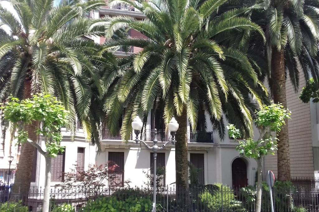 Coqueto Apartamento Frente Al Guggenheim บิลเบา ภายนอก รูปภาพ