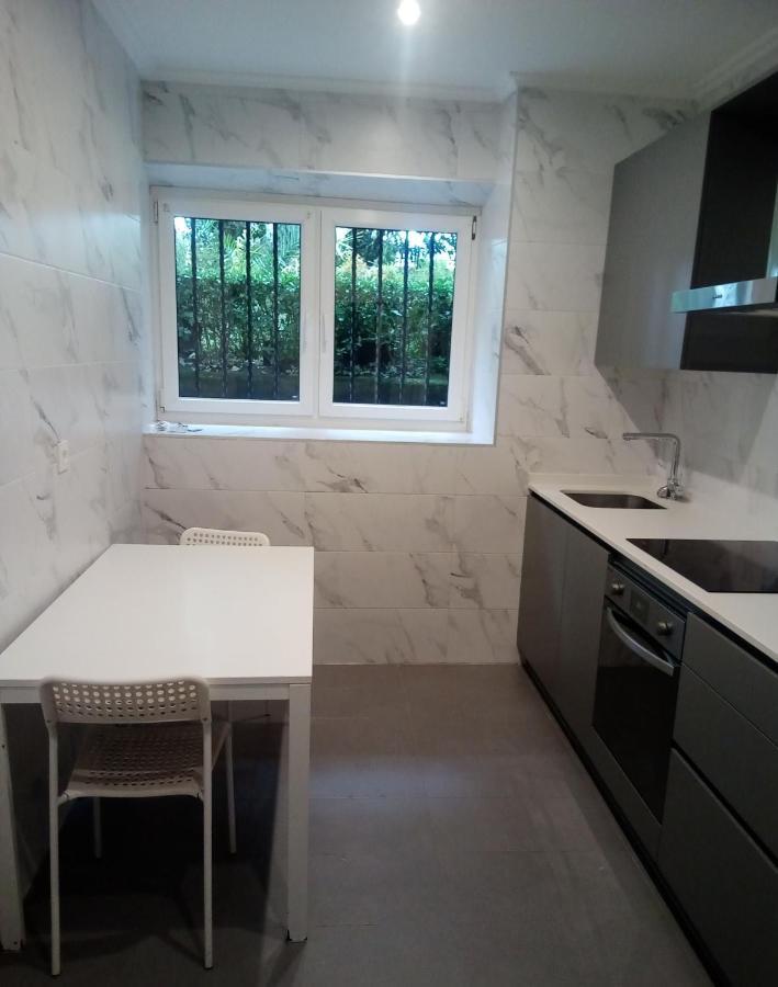Coqueto Apartamento Frente Al Guggenheim บิลเบา ภายนอก รูปภาพ
